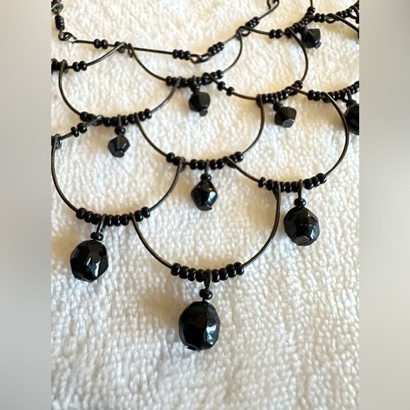 🌻Black Beaded Choker - Picture 3 of 5